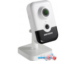 IP-камера Hikvision DS-2CD2423G0-IW (4 мм)