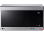 Микроволновая печь LG MH6595CIS