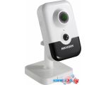 IP-камера Hikvision DS-2CD2463G2-I (4 мм)