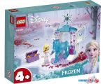 Конструктор LEGO Disney Princess 43209 Ледяная конюшня Эльзы и Нокка