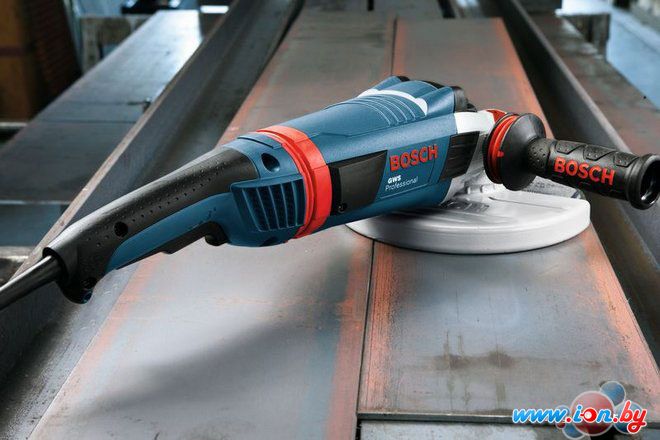 Угловая шлифмашина Bosch GWS 22-230 LVI Professional [0601891D00] в Гродно