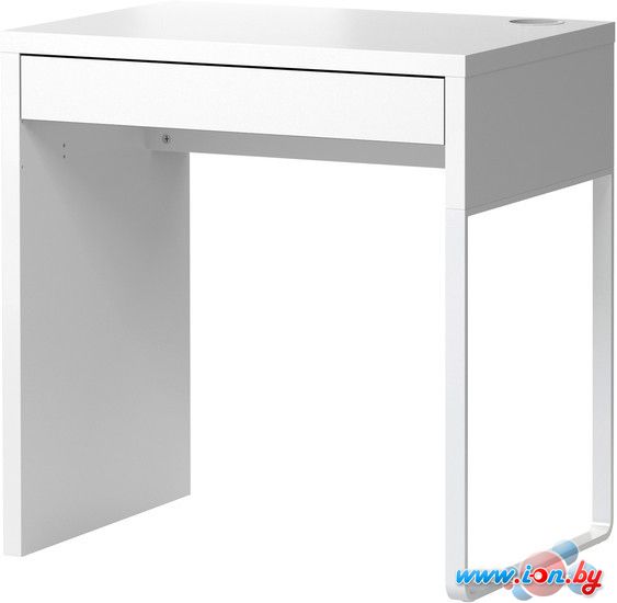 Письменный стол Ikea Микке (белый) [302.130.76] в Витебске