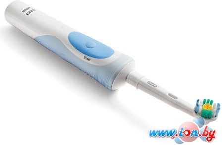 Электрическая зубная щетка Braun Oral-B Vitality 3D White (D12.513W) в Могилёве