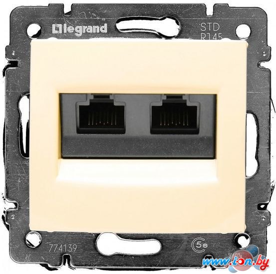 Розетка Legrand Valena 695626 (слоновая кость) в Бресте