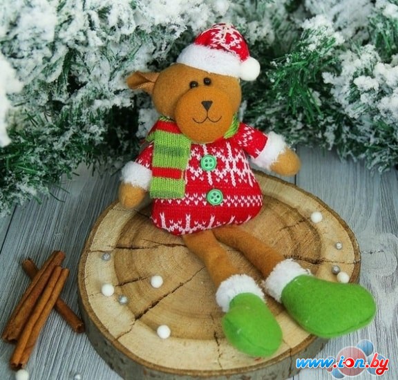 Мягкая игрушка Зимнее волшебство Мишутка в кофте с пуговками 25 см (красный) в Гомеле