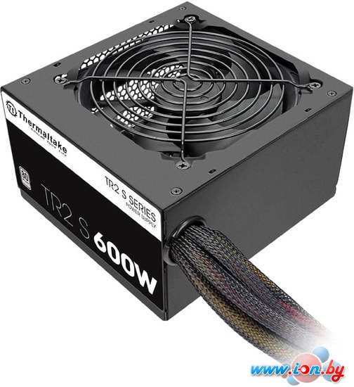 Блок питания Thermaltake TR2 S 600W PS-TRS-0600NPCWEU-2 в Витебске