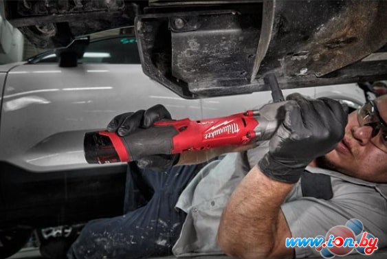 Гайковерт Milwaukee M12 FRAIWF38-0 4933471700 (без АКБ) в Бресте