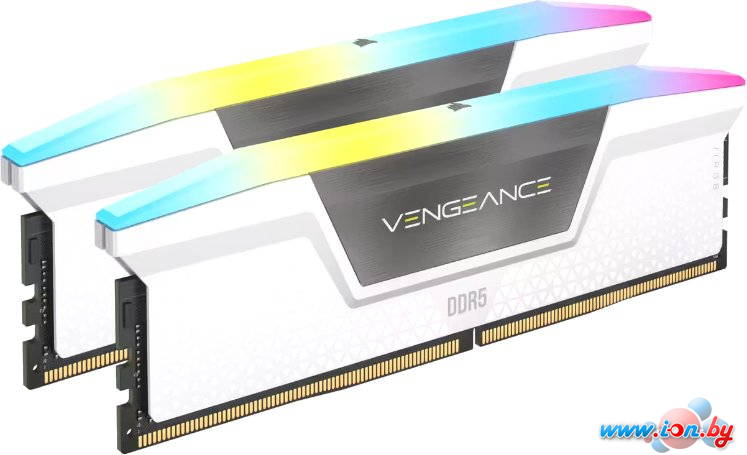 Оперативная память Corsair Vengeance RGB 2x16ГБ DDR5 6400 МГц CMH32GX5M2B6400C36W в Могилёве